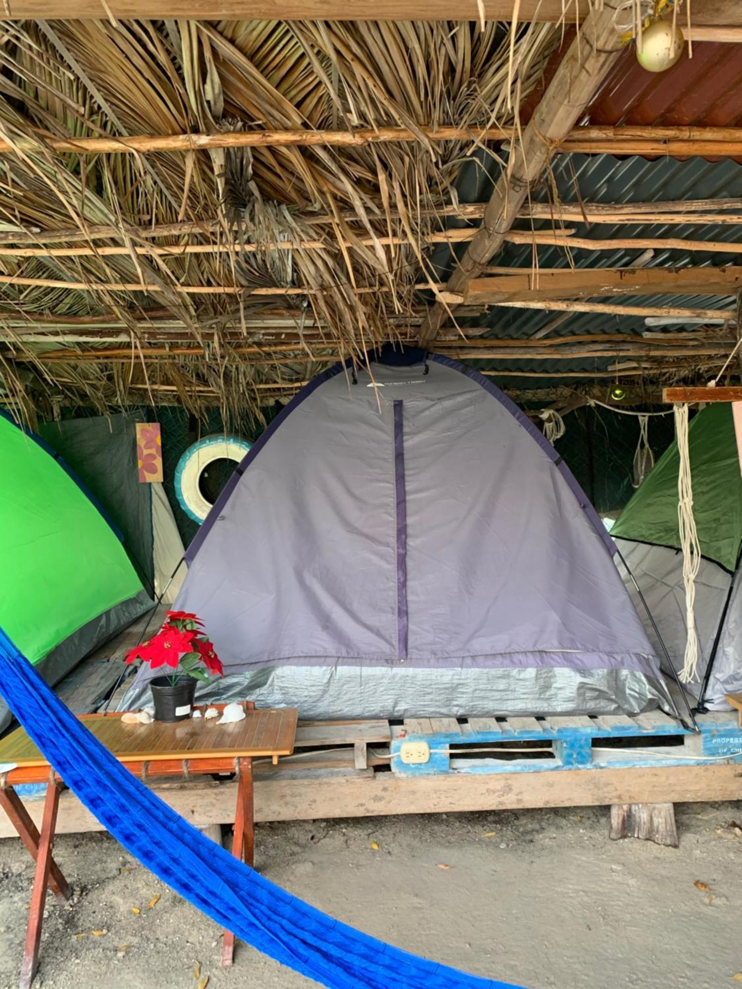 Casa De Los Santos Camping Y Eco Cabanas Isla Holbox Exterior photo
